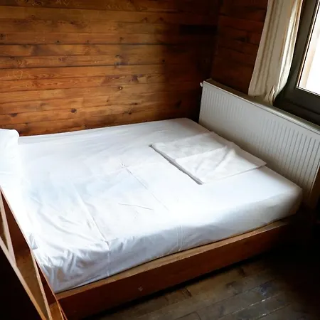 Kulindag Dag Evi Hotel Istanboel